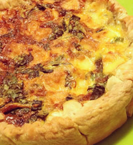 Quiche s cuketou, pórom a šunkou